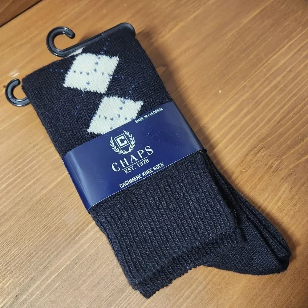 Chaps Black and White Diamond Pattern Women's Socks Chasmere Knee High 9-11 Size
